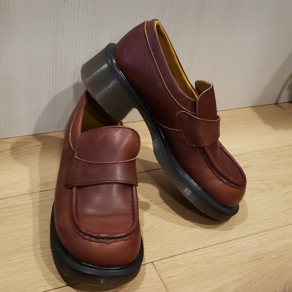 Dr. Martens Shoes - Vtg 90s 8462 loafers chunky sole reddish brown 7